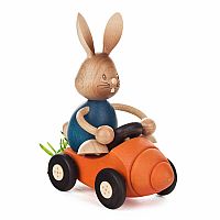 Rabbit Stupsi with Carrot Car