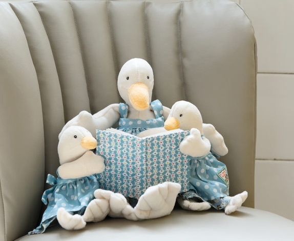 La Grande Famille Baby Jeanne Goose by Moulin Roty - Little Goose Toys