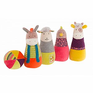 Bowling for Cousins by Moulin Roty